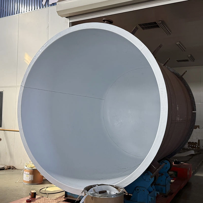PTFE bélésű reaktor savas közegekhez